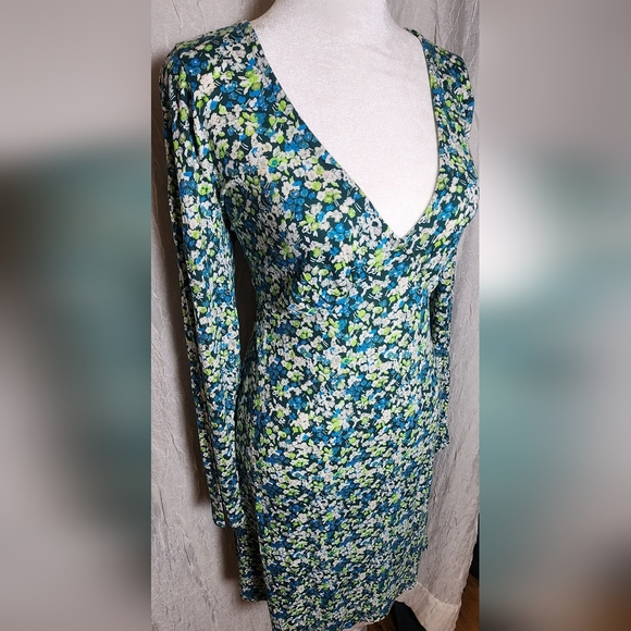 Womens Large Deep V Neck Long Sleeve Print Knit Dress - Picture 5 of 12